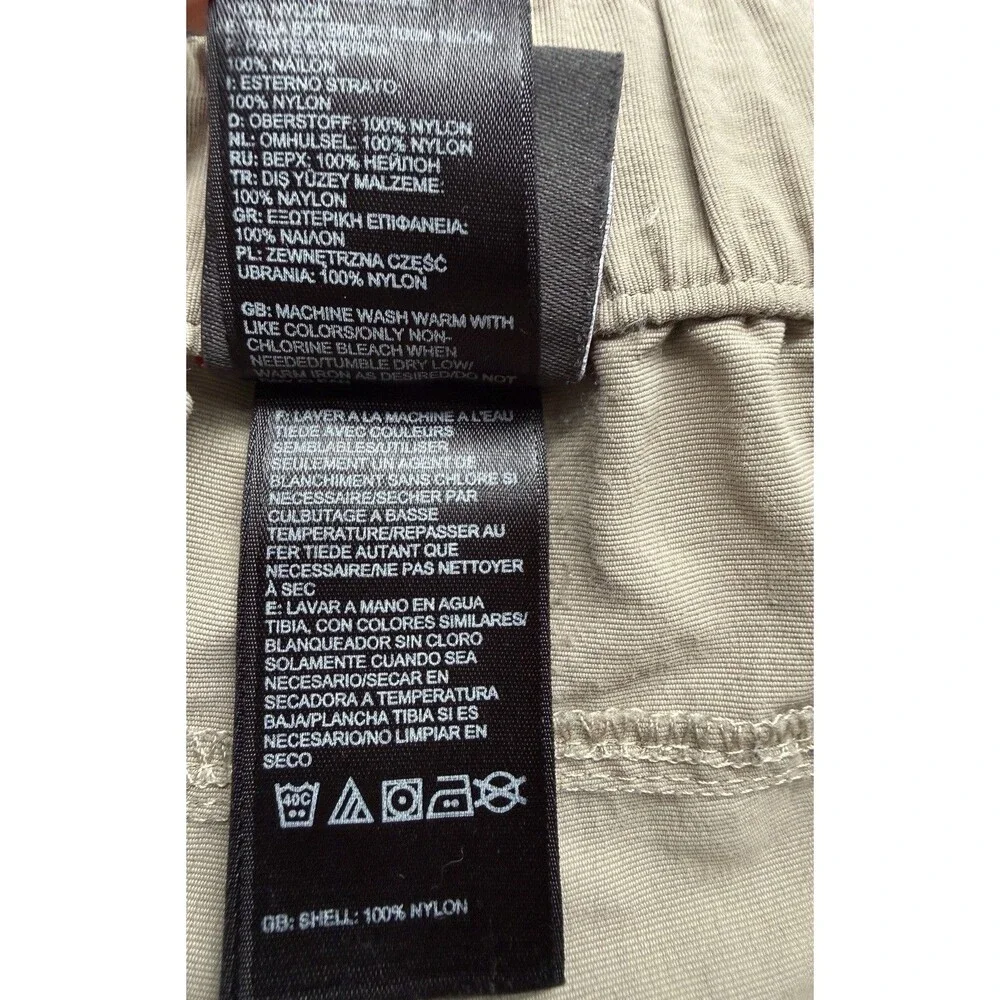 The North Face Shorts Mens XXL 2XL Beige Hiking Trail Nylon Utility Gorpcore